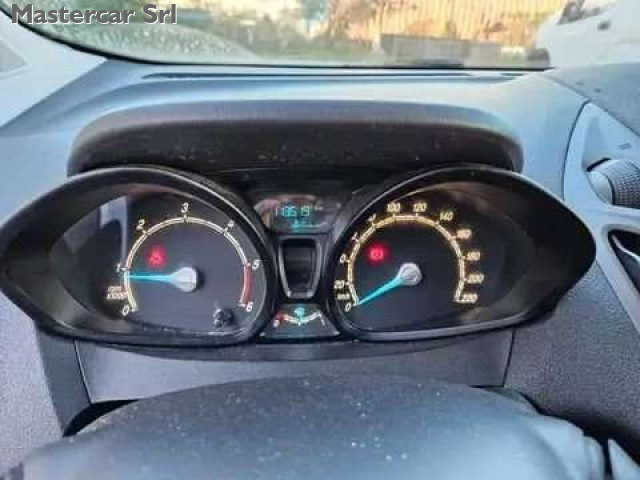 FORD Transit Courier usata, con Chiusura centralizzata telecomandata