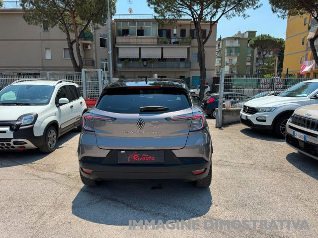 RENAULT Captur usata, con Chiusura centralizzata