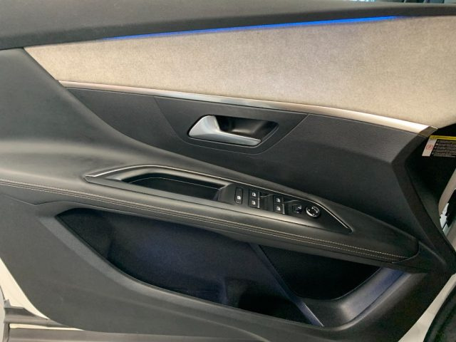 PEUGEOT 3008 usata, con Chiusura centralizzata telecomandata