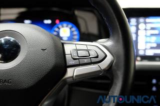 VOLKSWAGEN Golf usata, con Fari LED