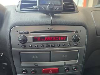 ALFA ROMEO 147 usata 36