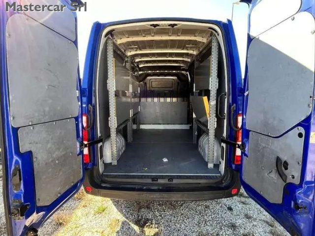 OPEL Movano usata, con Sound system