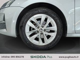 SKODA Octavia usata, con Fari LED