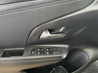 OPEL Corsa usata, con Autoradio