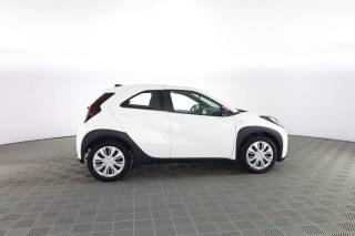 TOYOTA Aygo X usata 2