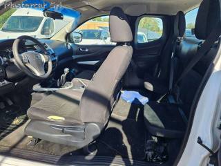 NISSAN Navara usata, con Volante multifunzione