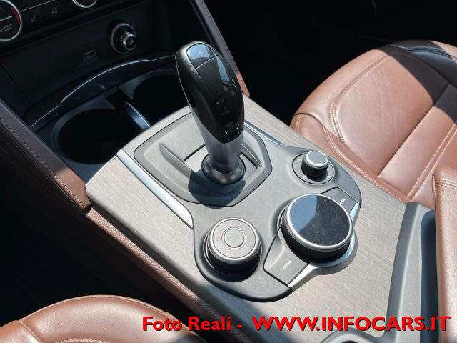 ALFA ROMEO Stelvio usata, con Sistema di navigazione