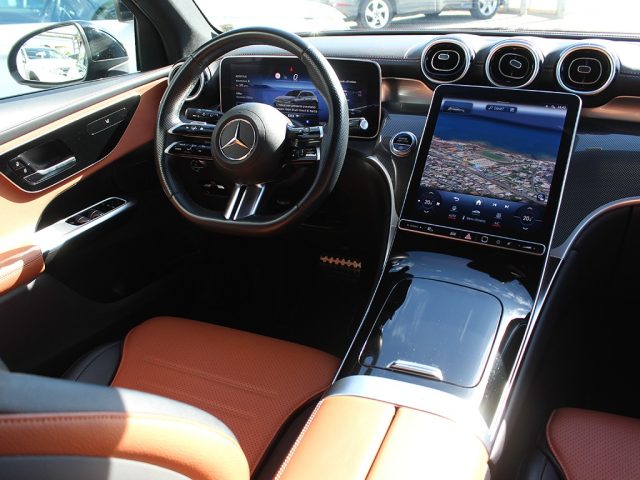 MERCEDES-BENZ GLC 220 usata, con Sedili riscaldati