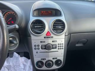 OPEL Corsa usata, con Climatizzatore