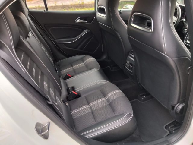 MERCEDES-BENZ GLA 180 usata, con ESP