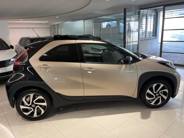 TOYOTA Aygo X usata, con Alzacristalli elettrici