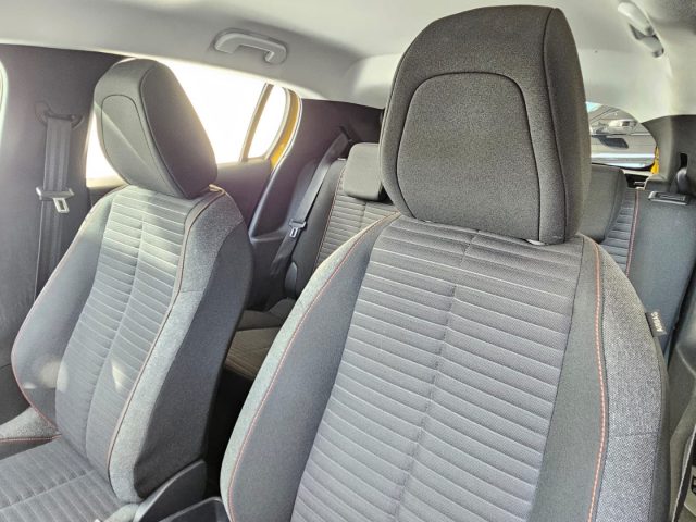 PEUGEOT 208 usata, con Lettore CD