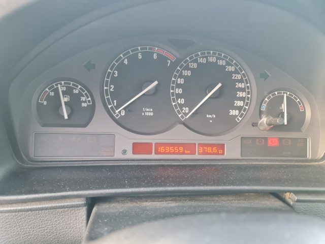 BMW 850 usata 32