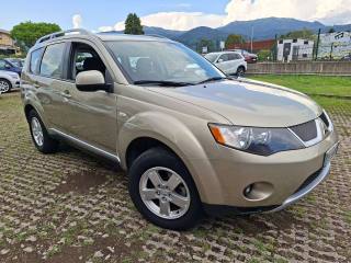 MITSUBISHI Outlander usata, con Airbag
