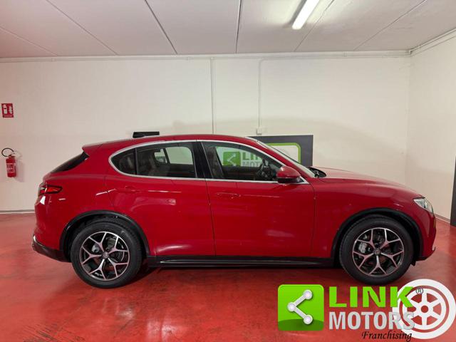 ALFA ROMEO Stelvio usata, con Autoradio