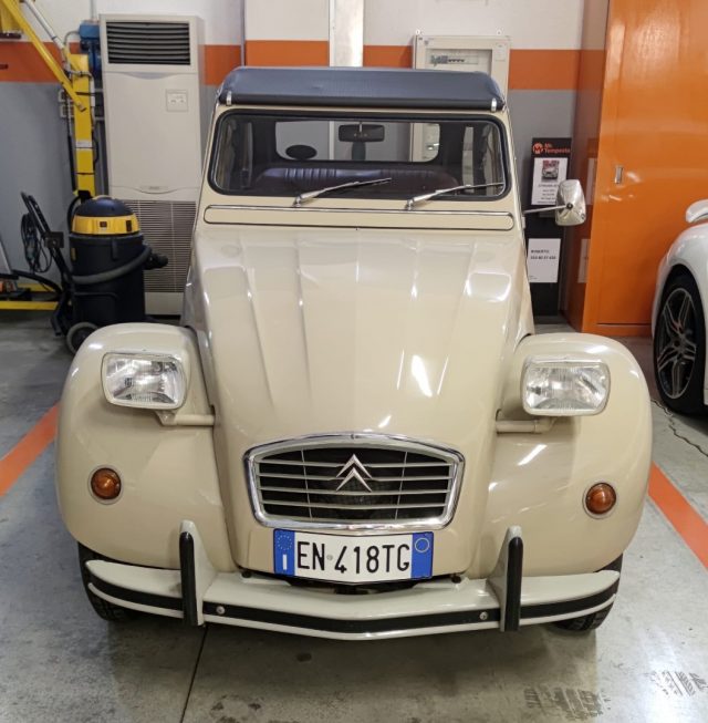 CITROEN 2CV usata 1