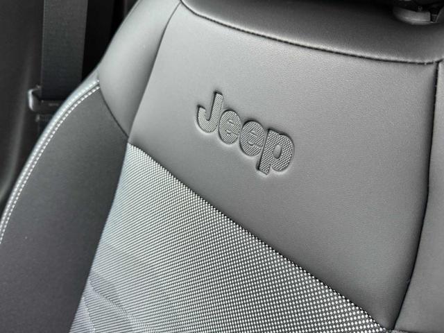 JEEP Avenger usata, con Chiusura centralizzata senza chiave