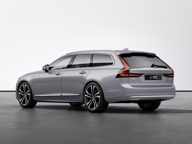 VOLVO V90 usata, con Airbag laterali