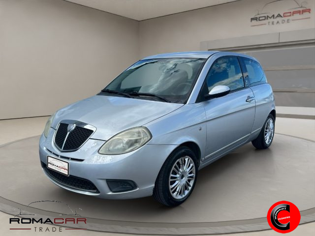 LANCIA Ypsilon usata, con Airbag