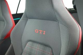 VOLKSWAGEN Golf GTI usata, con Servosterzo