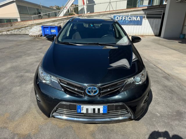 TOYOTA Auris Touring Sports usata, con Airbag