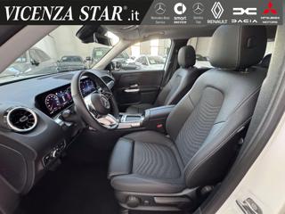 MERCEDES-BENZ GLB 180 usata, con Controllo automatico clima