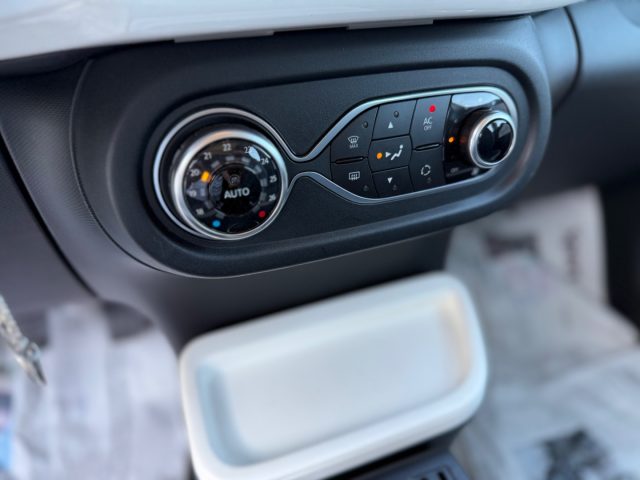 RENAULT Twingo usata 20