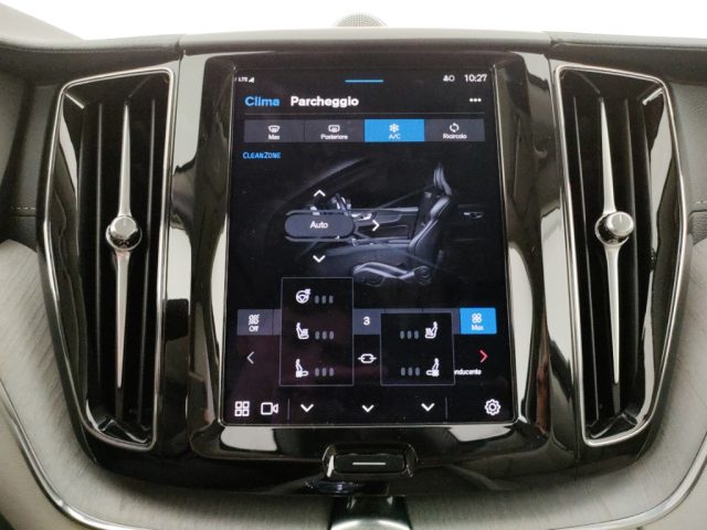 VOLVO XC60 usata, con Sedili riscaldati