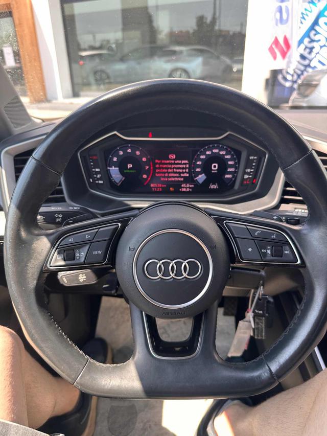 AUDI A1 usata, con USB