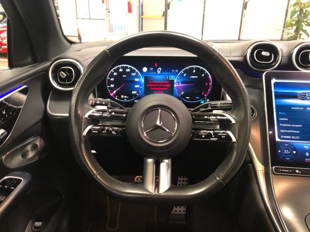 MERCEDES-BENZ GLC 300 usata, con Sedile posteriore sdoppiato