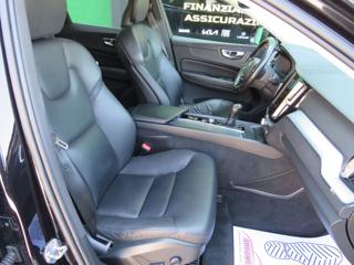 VOLVO XC60 usata 27