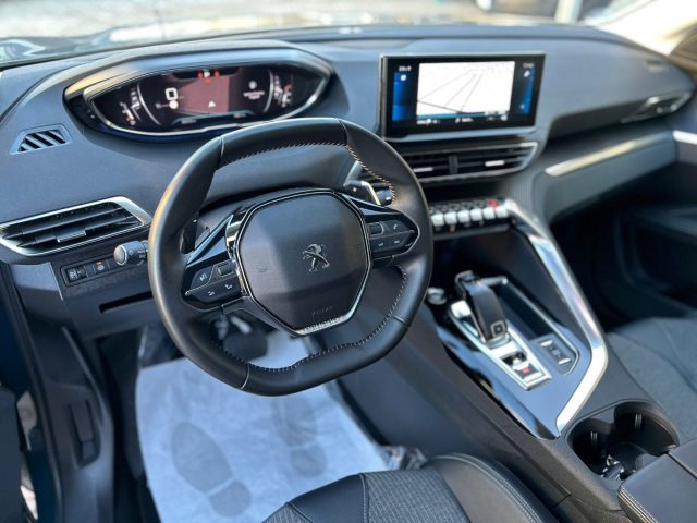 PEUGEOT 3008 usata, con Climatizzatore