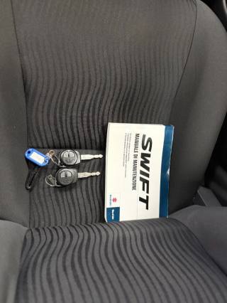 SUZUKI Swift usata, con Luci diurne
