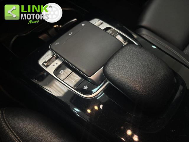 MERCEDES-BENZ A 180 usata, con Leve al volante