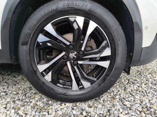 PEUGEOT 2008 usata, con Sedile posteriore sdoppiato