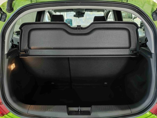 OPEL Karl usata, con Servosterzo