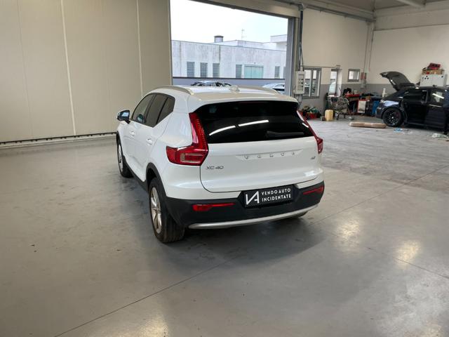 VOLVO XC40 usata, con Alzacristalli elettrici