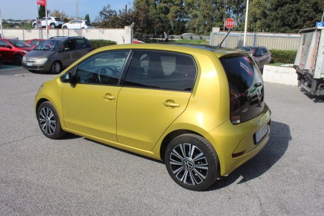VOLKSWAGEN up! usata, con Airbag Passeggero