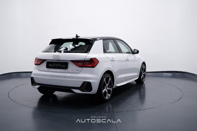 AUDI A1 usata, con Autoradio