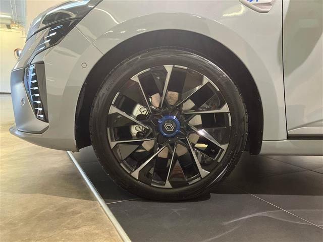 RENAULT Clio usata, con Climatizzatore