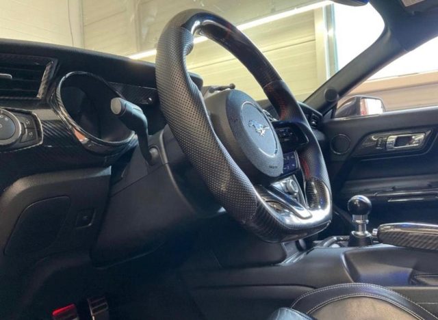FORD Mustang usata, con Autoradio