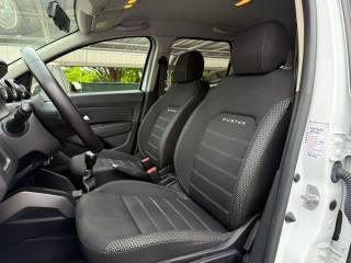 DACIA Duster usata 8