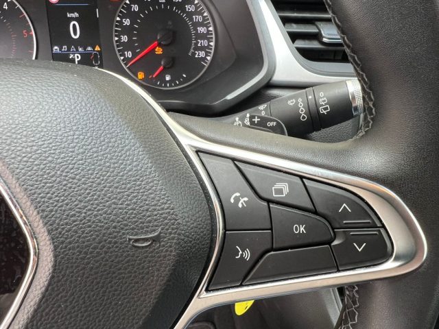 RENAULT Captur usata 12