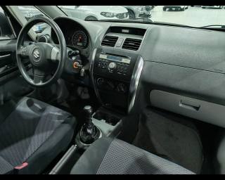 SUZUKI SX4 usata, con Autoradio