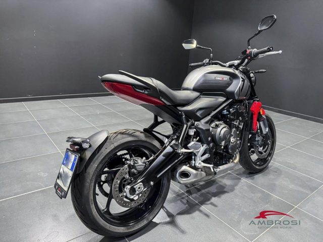 TRIUMPH Trident 660 usata 1