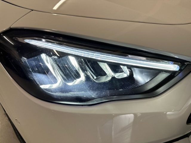 MERCEDES-BENZ GLA 200 usata, con Cerchi in lega