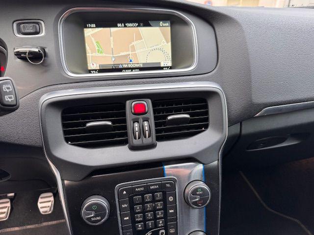 VOLVO V40 usata, con Controllo automatico clima
