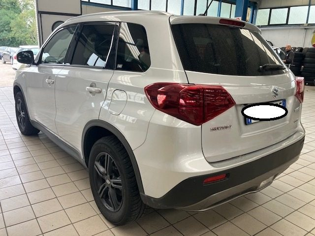 SUZUKI Vitara usata, con Autoradio