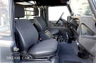 LAND ROVER Defender usata, con Divisori per bagagliaio