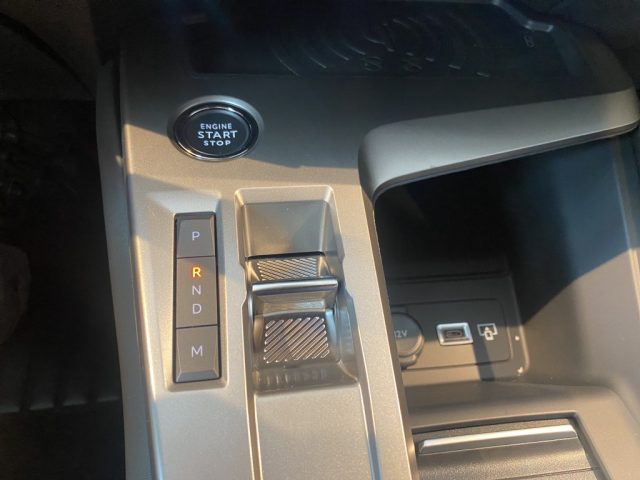 PEUGEOT 308 usata, con Specchietti laterali elettrici